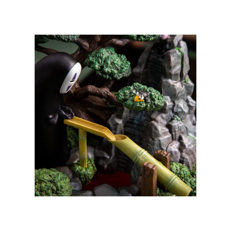 Chihiros Reise ins Zauberland - Bonsai-Garten mit Wasserversorgung 24cm
