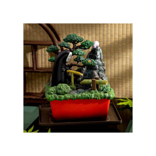 Chihiros Reise ins Zauberland - Bonsai-Garten mit Wasserversorgung 24cm